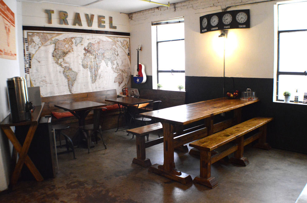Firehouse Hostel (Adults Only) Austin Extérieur photo