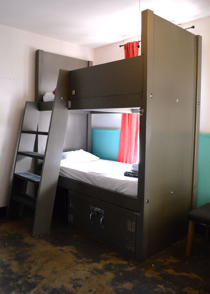 Firehouse Hostel (Adults Only) Austin Extérieur photo